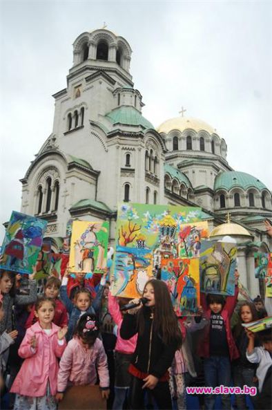 Крисия представи химна на детската Евровизия