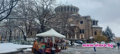 Сергия разкраси неизчистената пързалка пл.Св.Неделя и София стана по-евро при новия кмет: Фотофакт