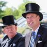 Принц Уилям сияе в хиподрума Royal Ascot с кралица Камила и свекърите