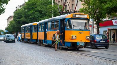 Заради Терзиев, ППДБ и „спасителите“ на София автотранспортът остава без пари и за заплати: Контрера